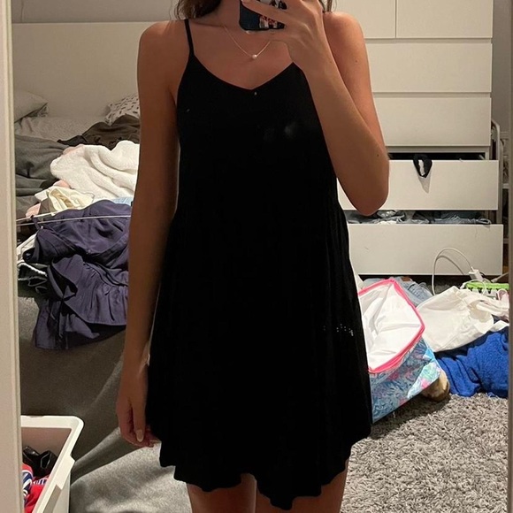 Wild Fable Black Sleeveless Flowy Summer Mini Dress Criss Cross Back Size Small - Picture 2 of 7